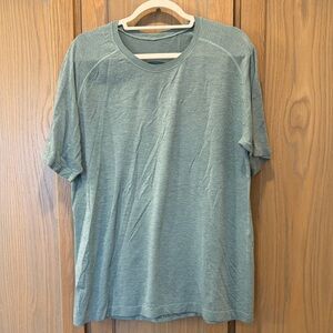 Men's lululemon metal vent tech Shirt